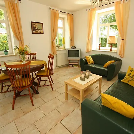 Stay, Cleaning Included Holiday home